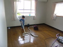 071003cleaning01